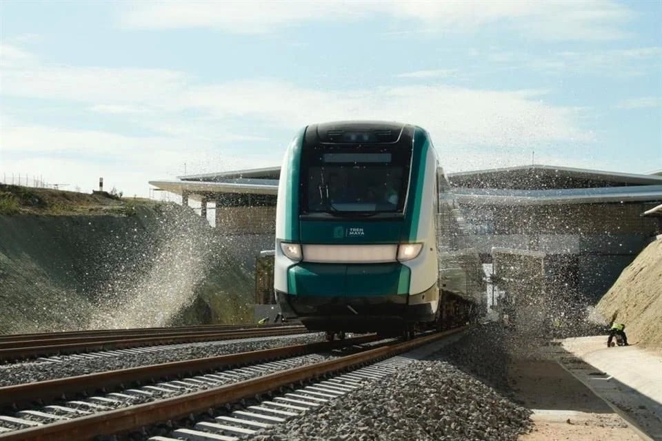 Prefieren al Tren Maya como transporte público