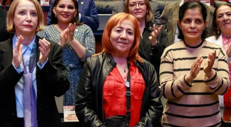 Reeligen a Rosario Piedra frente a la CNDH con «aplanadora»