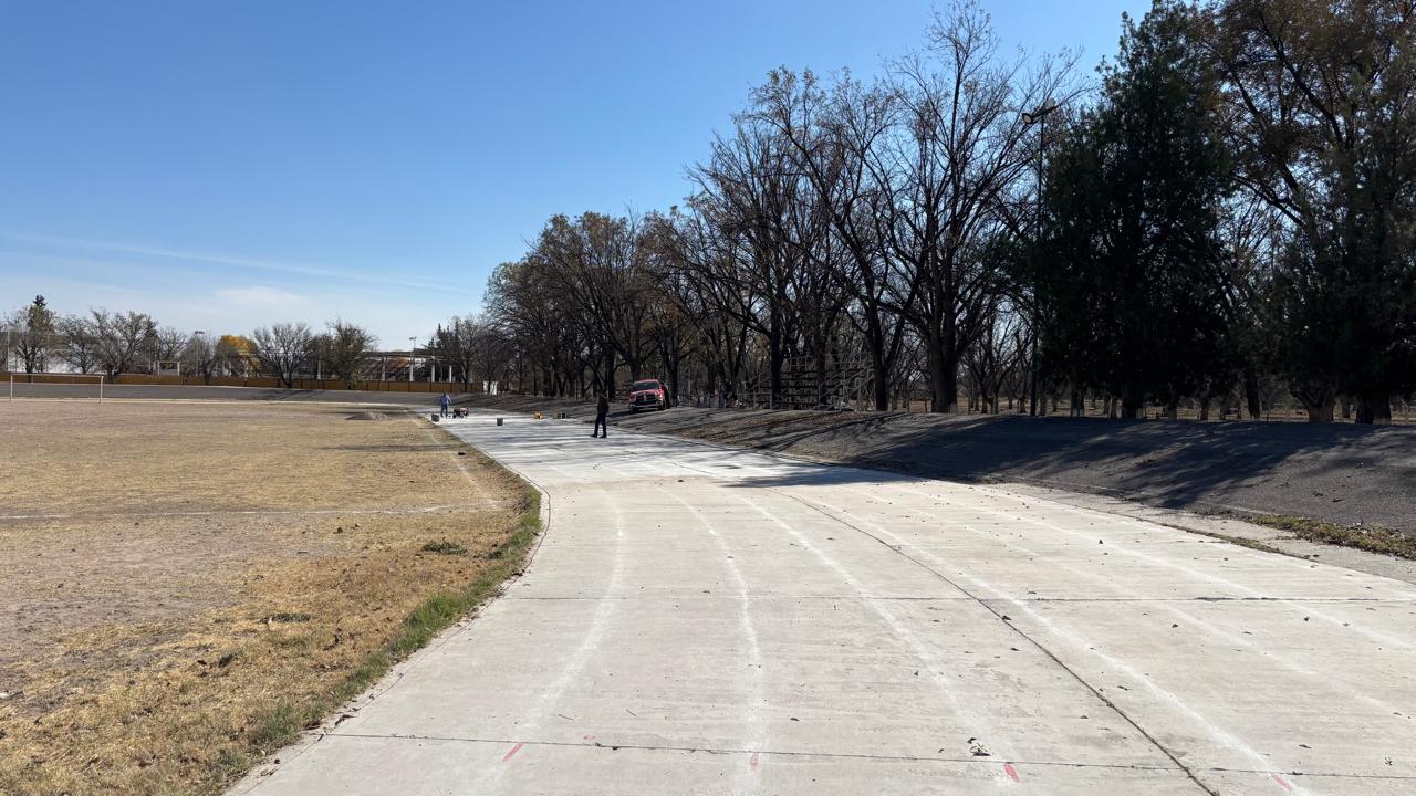 Mañana inicia obra de pista de tartán en Deportiva Luis Jaramillo; Obras Públicas realiza trabajos de preparación