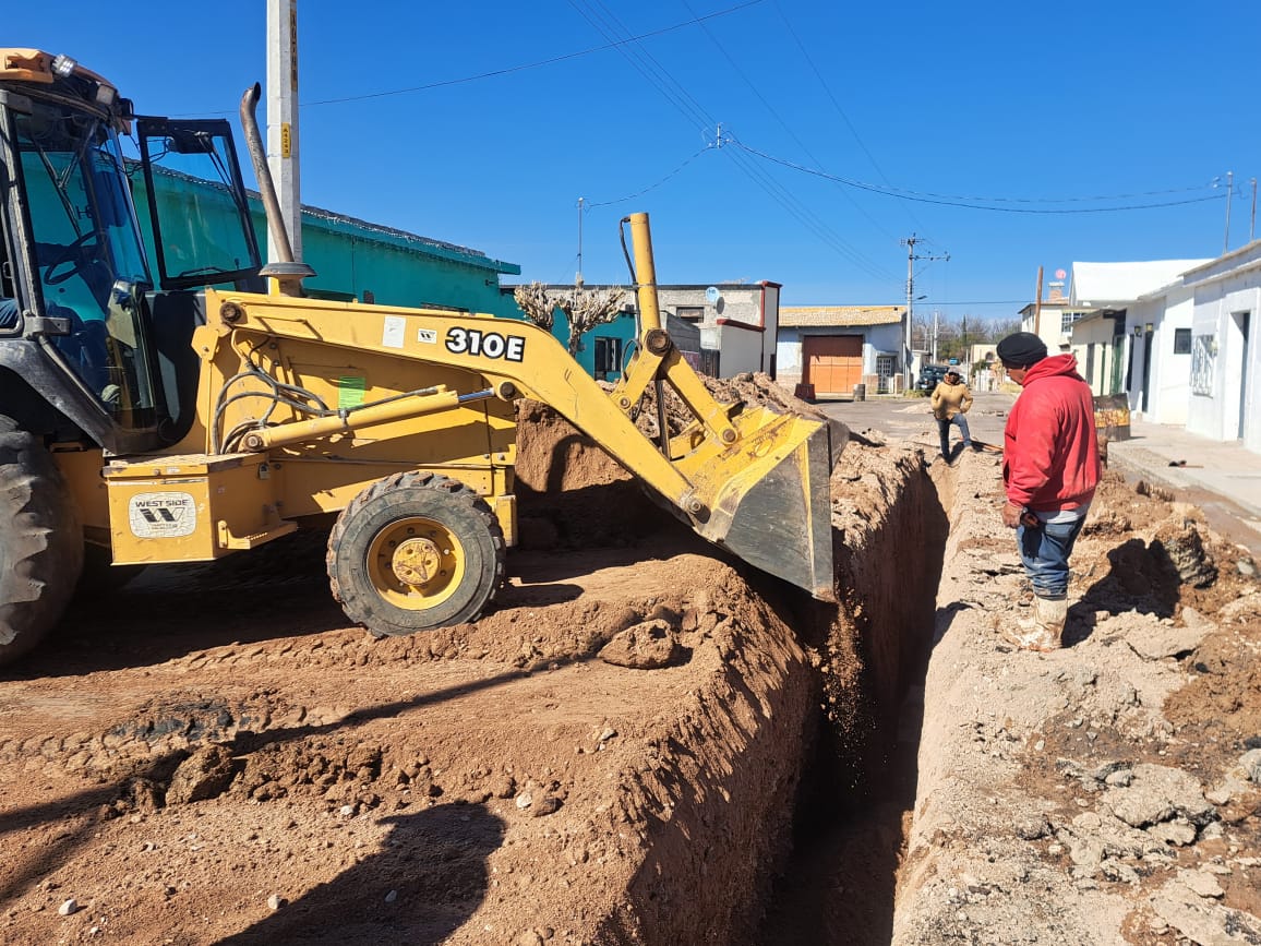 Rehabilitan drenaje en calle norte en cabecera municipal de La Cruz