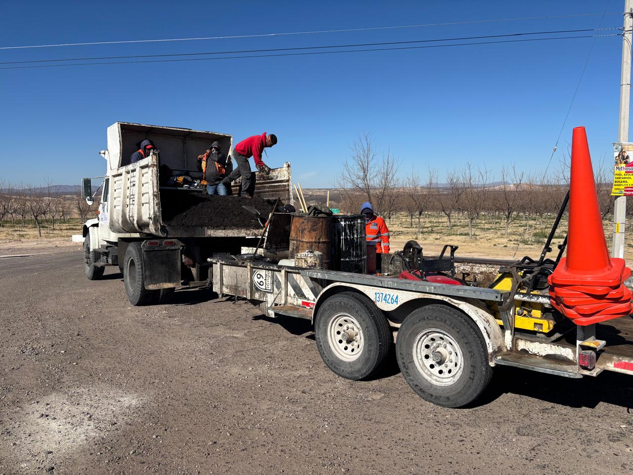 Inicia programa de bacheo en San Francisco de Conchos