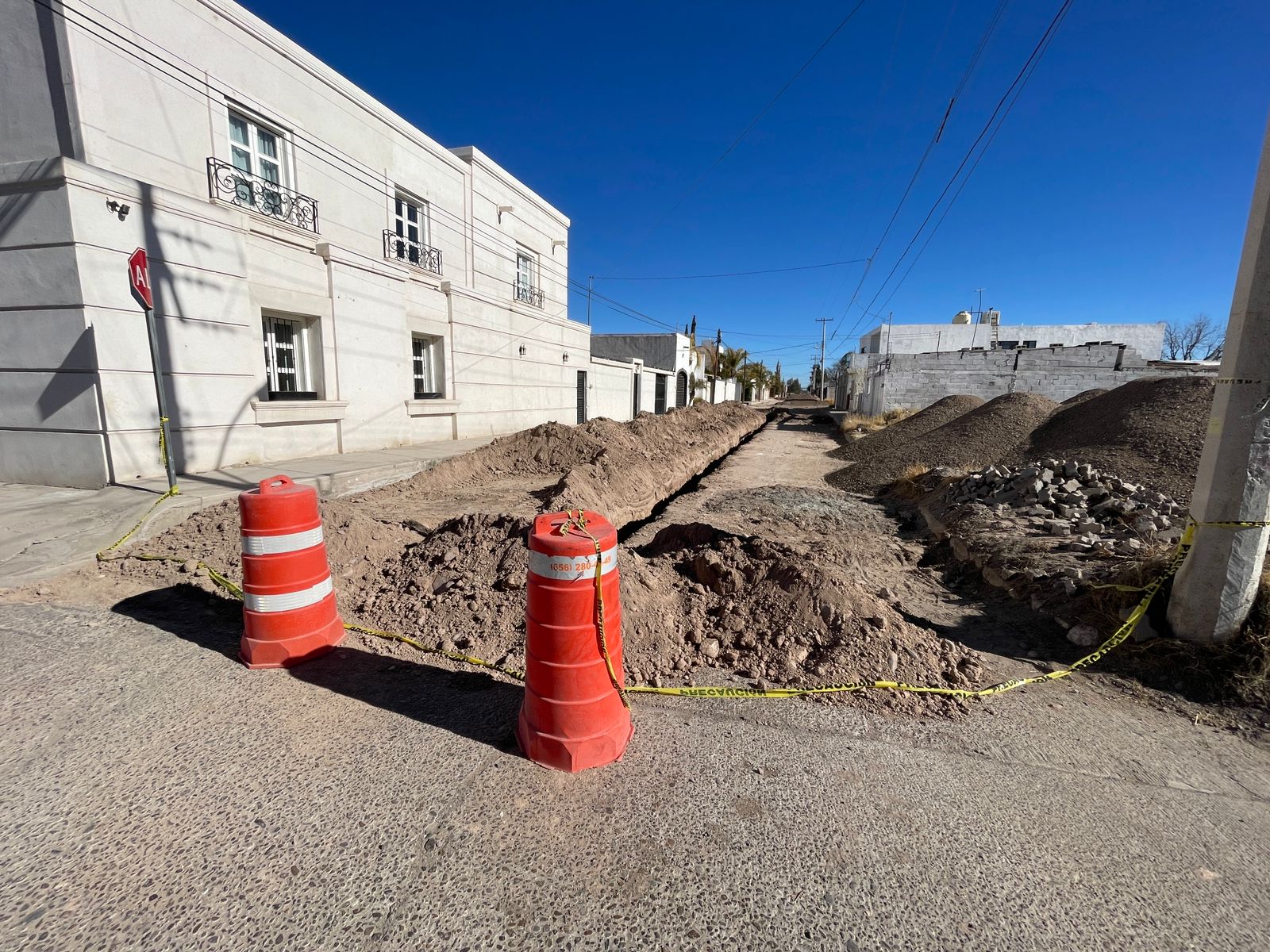 Realiza JMAS trabajos de rehabilitación en la calle Allende