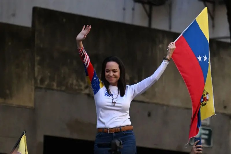 La oposición denuncia la detención y posterior liberación de María Corina Machado en Venezuela tras reaparecer en las protestas contra la toma de posesión de Maduro