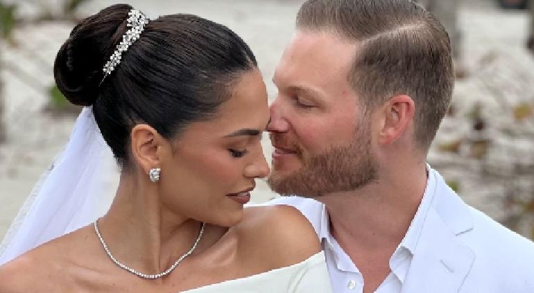 Así fue la boda de la chihuahuense Andrea Meza 🎦 📷