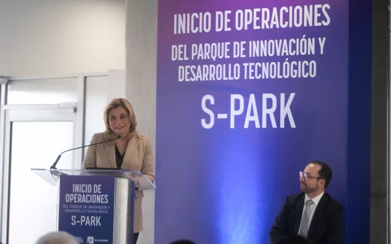 Maru Campos encabeza el arranque de operaciones del Parque de Innovación y Desarrollo Tecnológico S-PARK