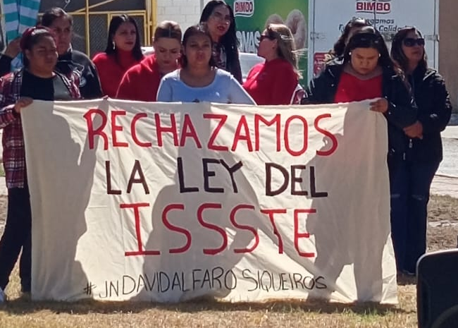 Continúan protestas por parte de maestros; «No a la Reforma del ISSSTE», insisten