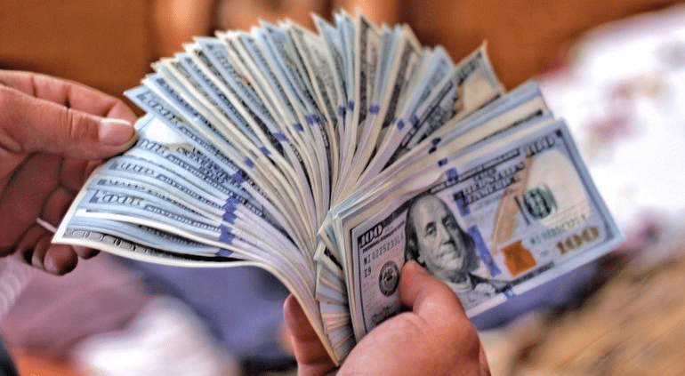 Dólar inició la semana con estabilidad en ventanillas; así cotizó hoy