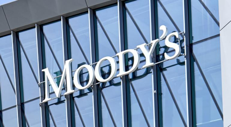 A negativa, cambió Moody’s perspectiva de la banca mexicana
