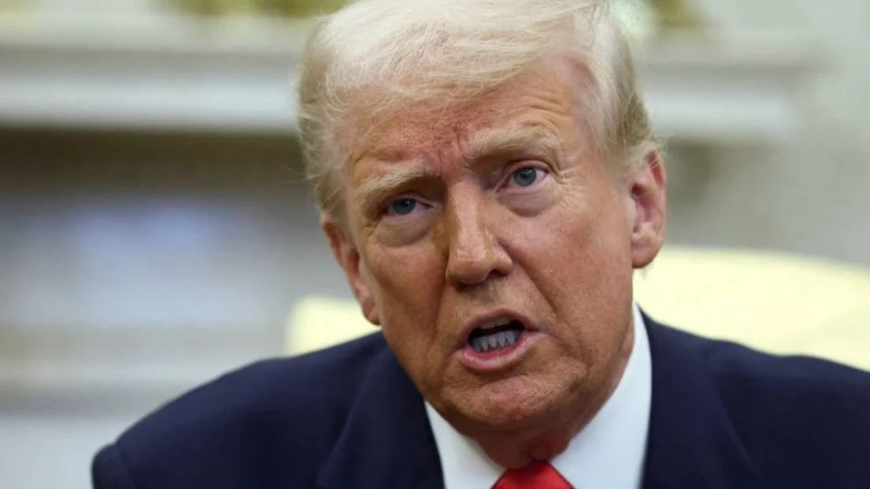 Trump amaga con aranceles de 200% al vino y bebidas alcohólicas de la Unión Europea