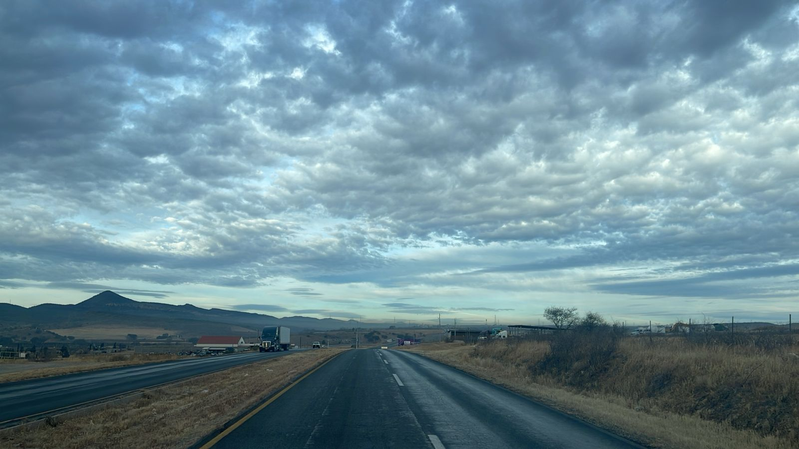 Prevén vientos fuertes, lluvias y nevadas por llegada de nuevo frente frío