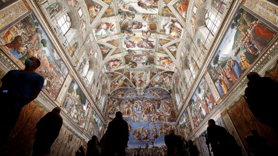 ¡Adiós turistas!: cierran los accesos de la Capilla Sixtina previo al cónclave en Roma