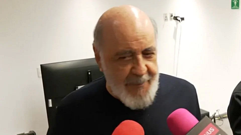 Presidente de la Comisión de Radio y Televisión pide eliminar artículo de la Ley de Telecomunicaciones