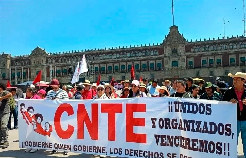 Estiman que paren 200 mil maestros de CNTE el 15 de mayo