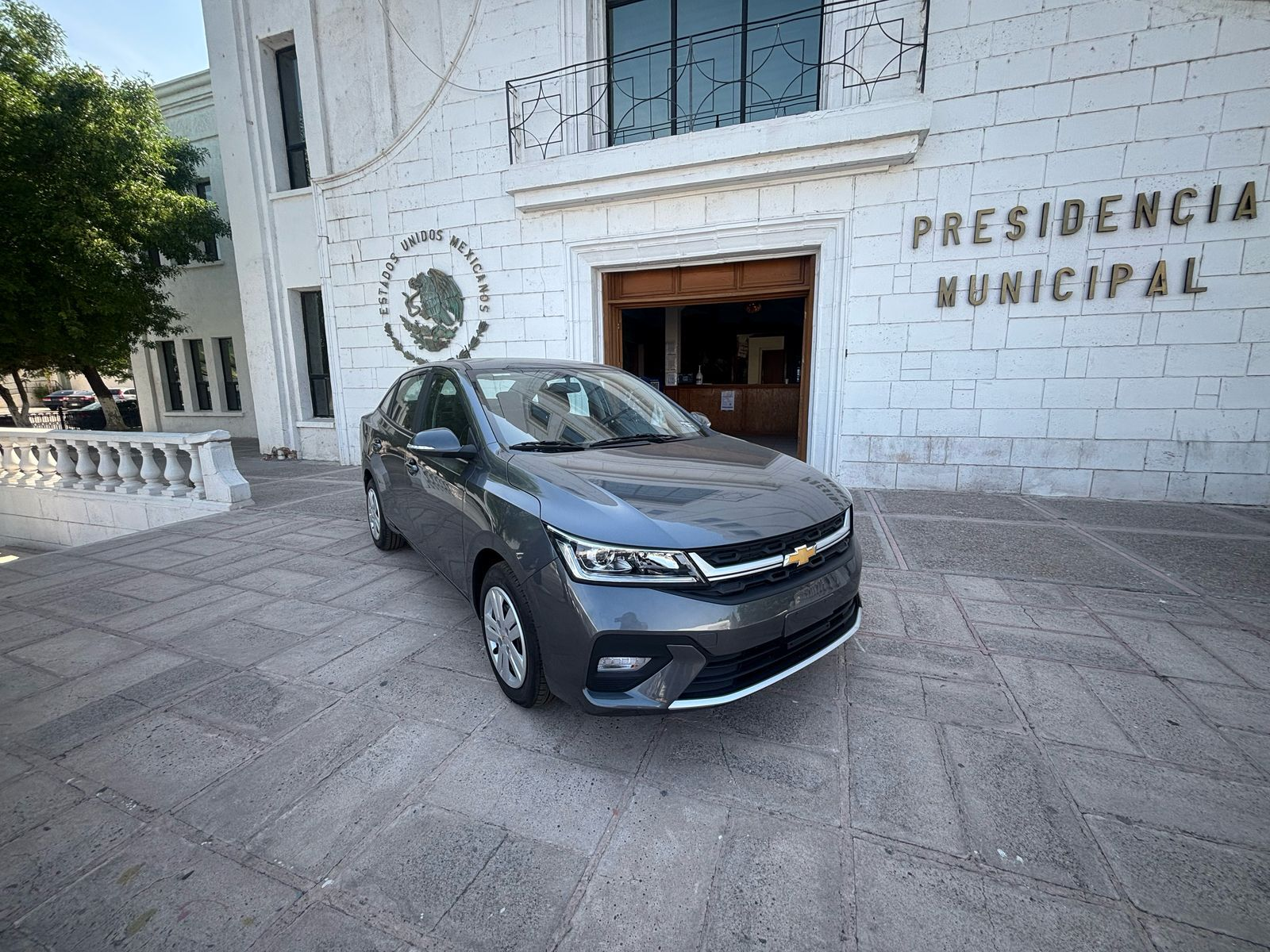 Este será el automovil último modelo que será rifado a contribuyentes cumplidos por el predial.