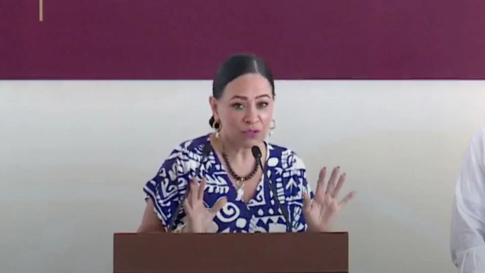“Hijos en lugar de ‘perrihijos’”: la secretaria de Educación de Tabasco pide a los jóvenes que se “animen” porque hacen falta alumnos en las aulas
