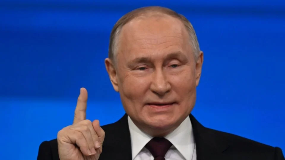 «Personas como él son excepciones en la humanidad»: Putin elogia a Musk y lo compara con el padre de la cosmonáutica rusa