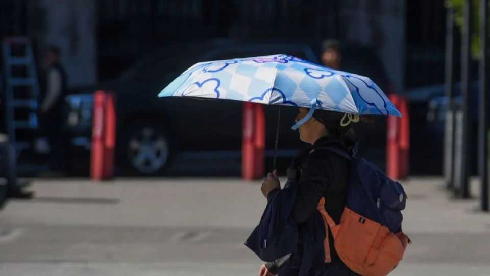 Altas temperaturas azotarán a la mayoría de los estados; al menos cinco llegarán hasta los 45 grados centígrados