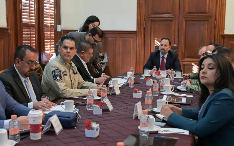 Revisan autoridades los resultados de operativos forestales y vacacionales en Mesa de Seguridad