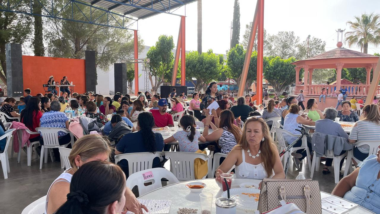 Gran Éxito en el Bingo del 228 Aniversario de La Cruz