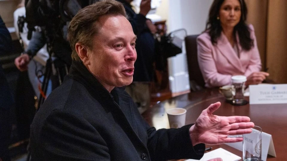 Musk accederá al sistema del Departamento de Justicia por información sobre migrantes