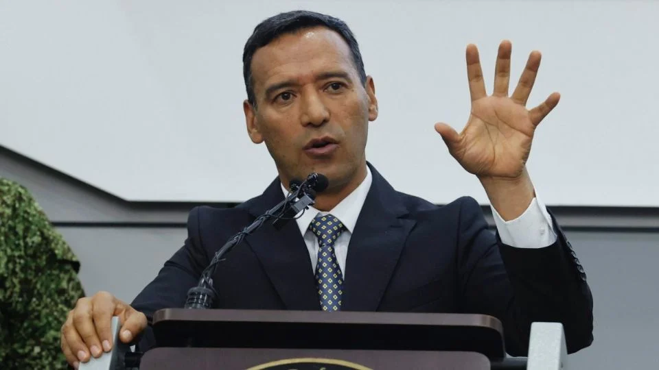 Colombia denuncia plan de grupos criminales para asesinar a policías y militares
