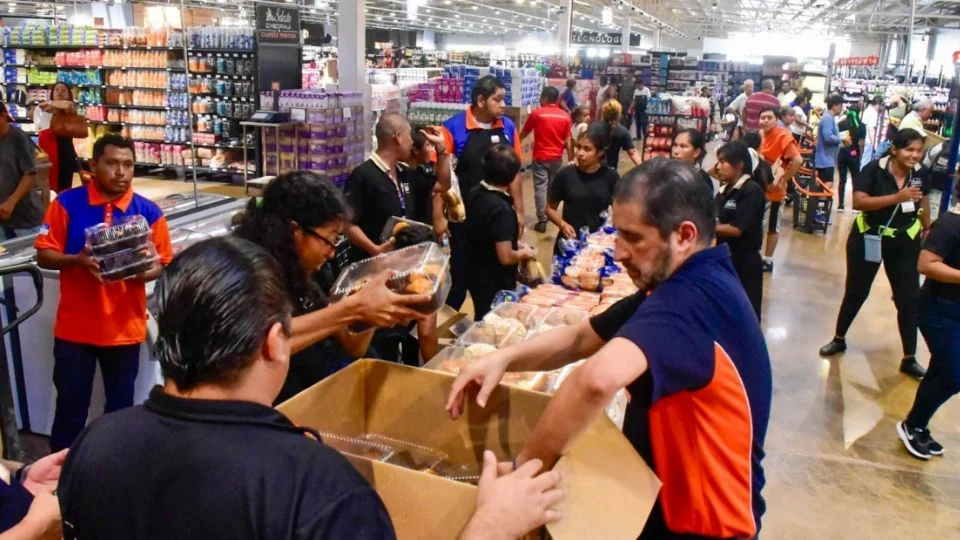 FMI baja previsiones económicas y alerta que México podría tener una recesión en 2025