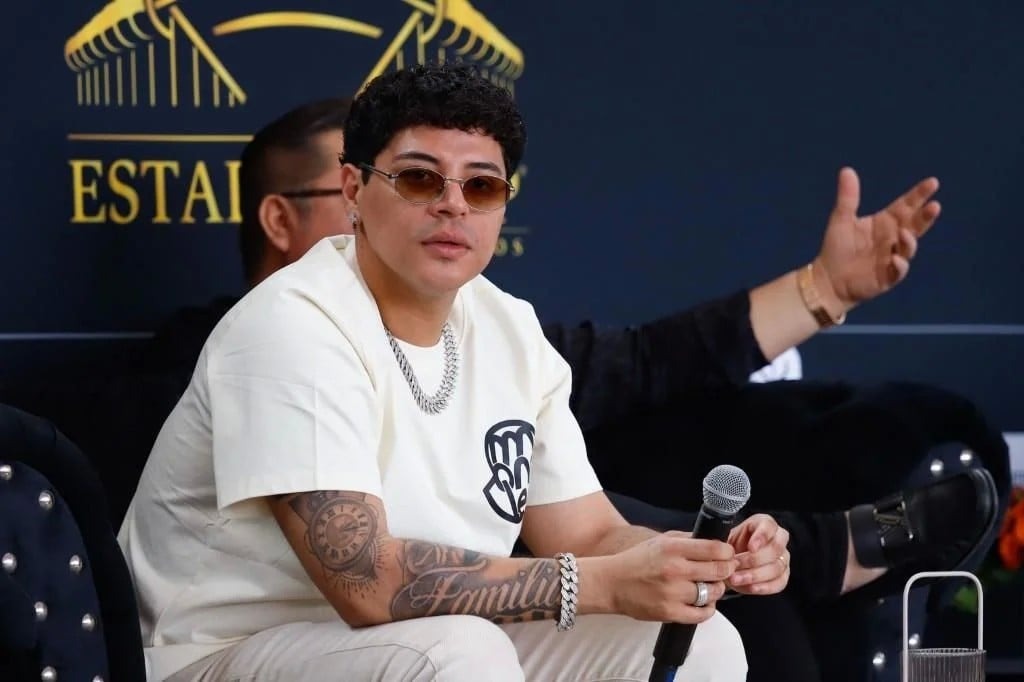 Elimina Grupo Firme corridos de sus conciertos