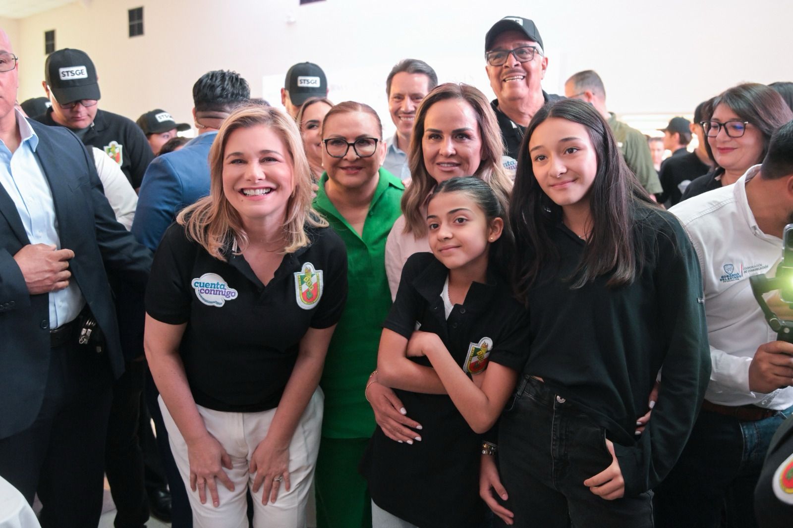 Maru Campos anuncia incremento del 6 por ciento para trabajadores sindicalizados del Estado