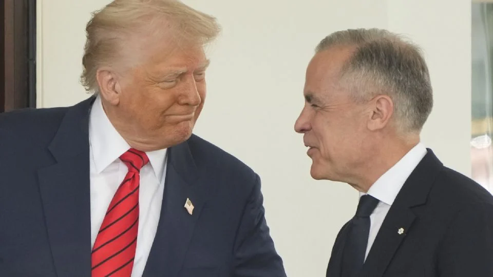 «Canadá no está a la venta», insiste Carney en su primera reunión con Trump; «nunca digas nunca», dice el republicano