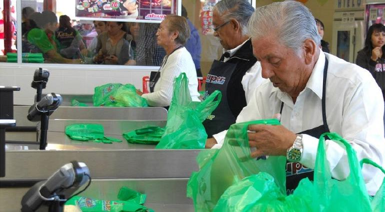 Aprueban salario obligatorio para “cerillitos”