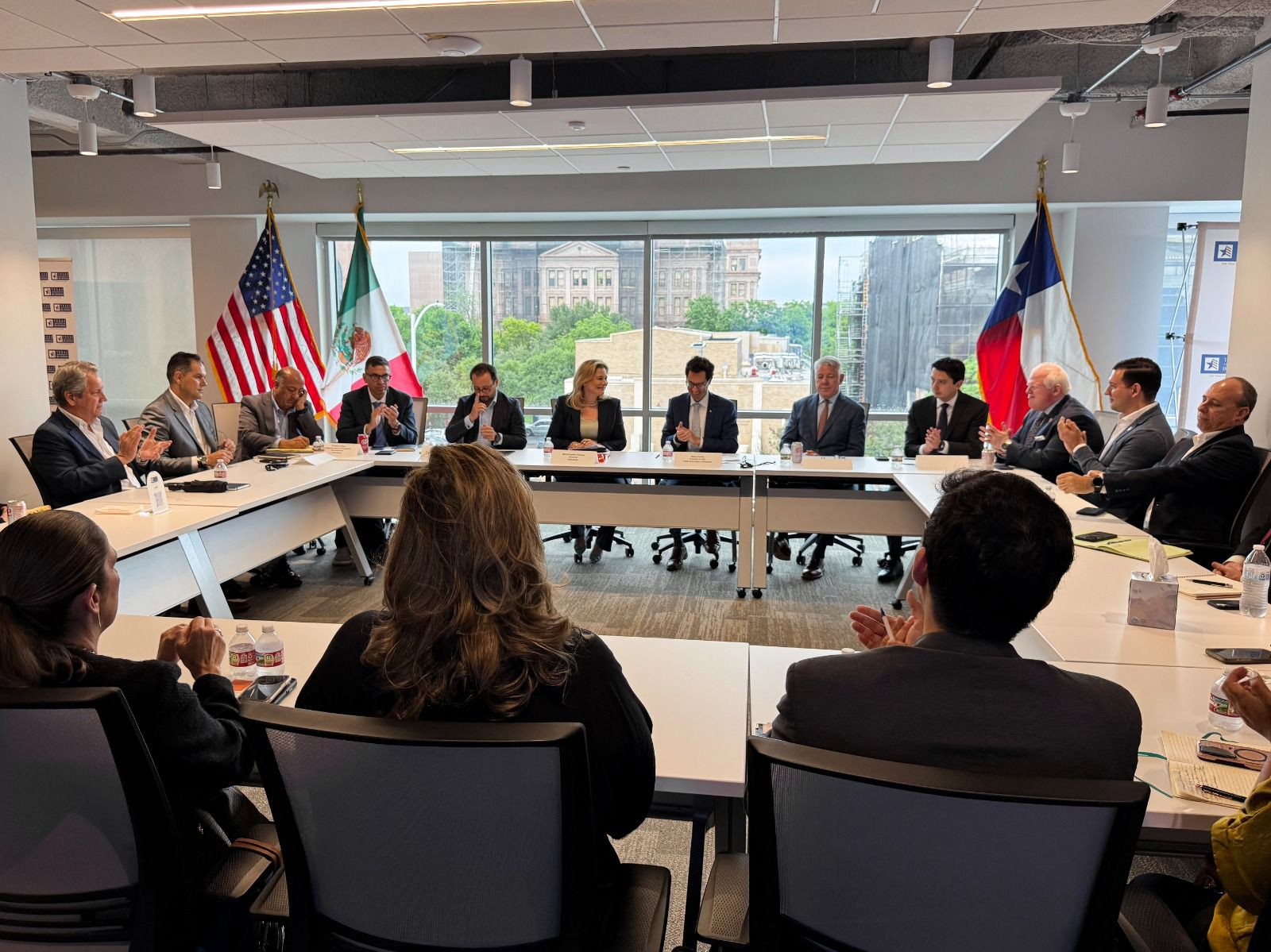 Chihuahua y Texas estrechan lazos: Maru Campos impulsa acuerdos en materia de comercio e innovación educativa
