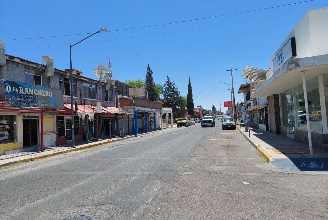 Apagón en el centro de la ciudad en plena hora pico; CFE, ¿dónde estás?
