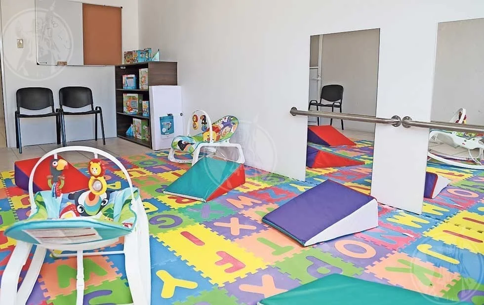 Pagan más de 4 mil pesos por guarderías privadas tras suspensión de estancia del ISSSTE