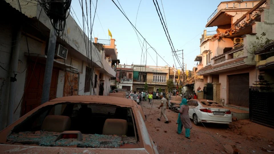 «Felicitaciones a ambos países por su sentido común»: Trump anuncia que India y Pakistán acordaron un alto al fuego inmediato