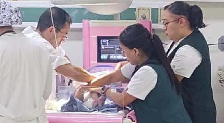 Rescatan a bebé recién nacida; la abandonaron en Ecatepec
