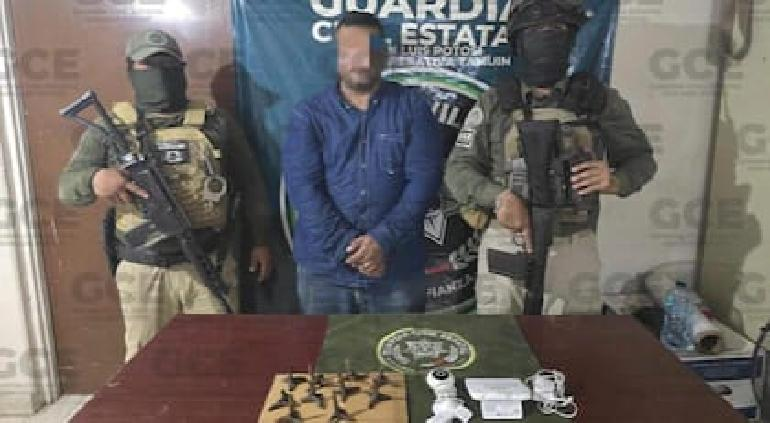 Cae hombre que instalaba cámaras para grupos delictivos