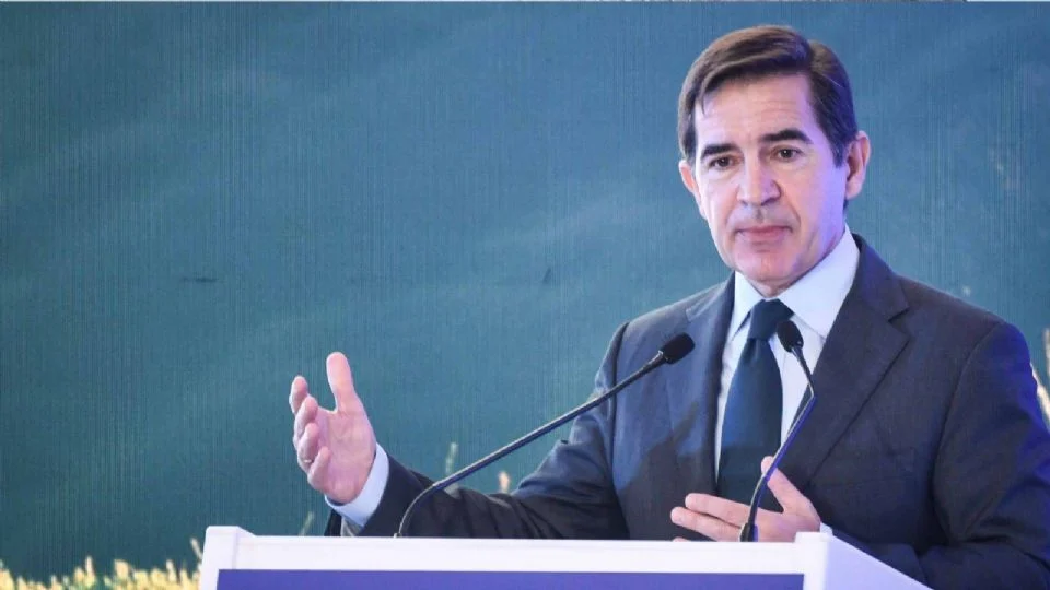 BBVA anuncia inversión de más de 100 mil millones de pesos en México entre 2025 y 2030