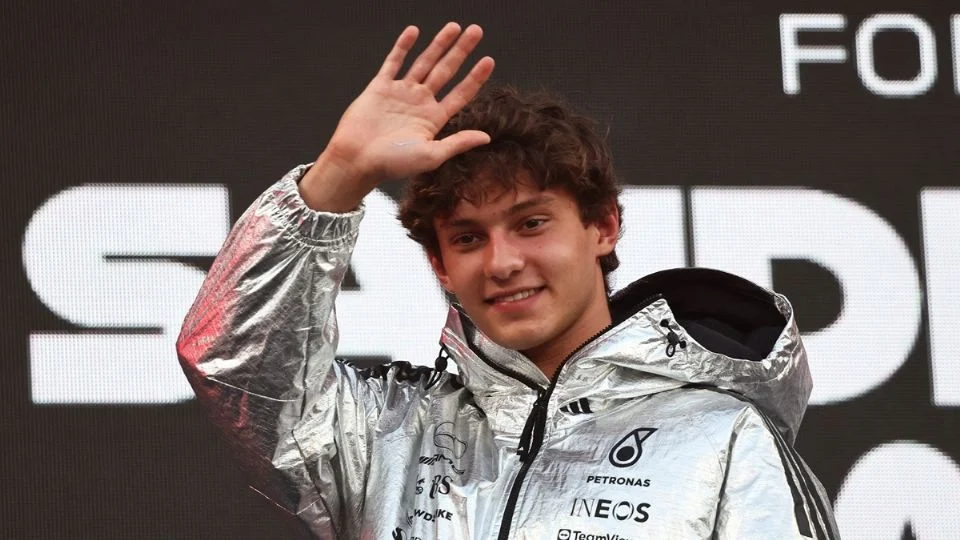 Kimi Antonelli: La nueva apuesta de Mercedes que ha brillado más en comparación a Lewis Hamilton y su irregular paso por Ferrari