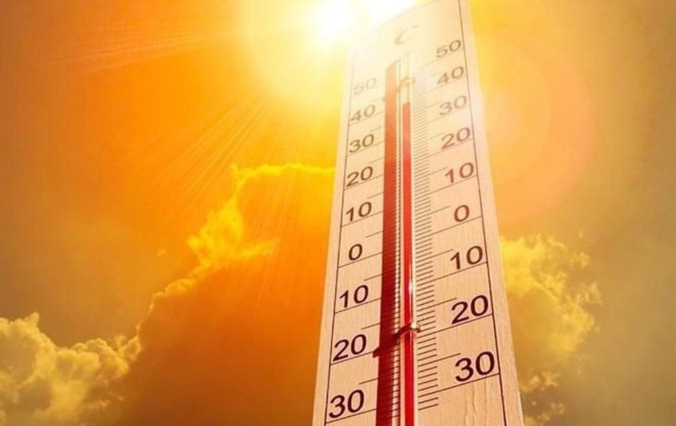 Una persona con golpe de calor y cuatro personas deshidratadas