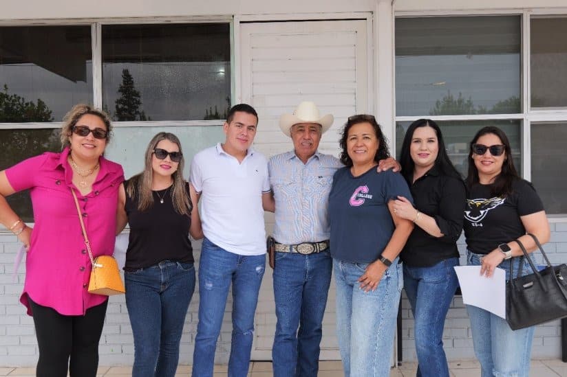 Entrega diputado Arturo Zubía 680 paquetes de útiles escolares en la Secundaria Federal Beneméritos de las Américas