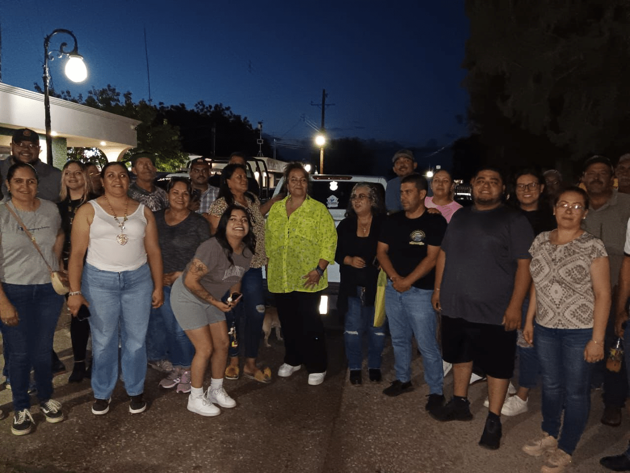 Colocarán más iluminación en San Francisco de Conchos; Alcaldesa y Funcionarios recorren el municipio para detectar puntos de instalación