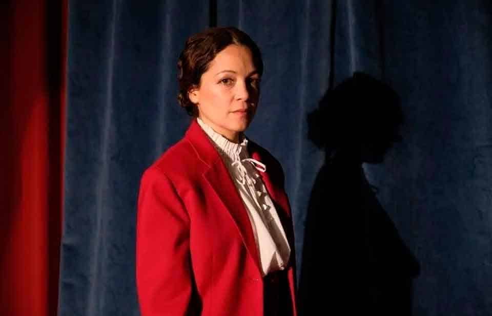 Revela Natalia Lafourcade que está embarazada
