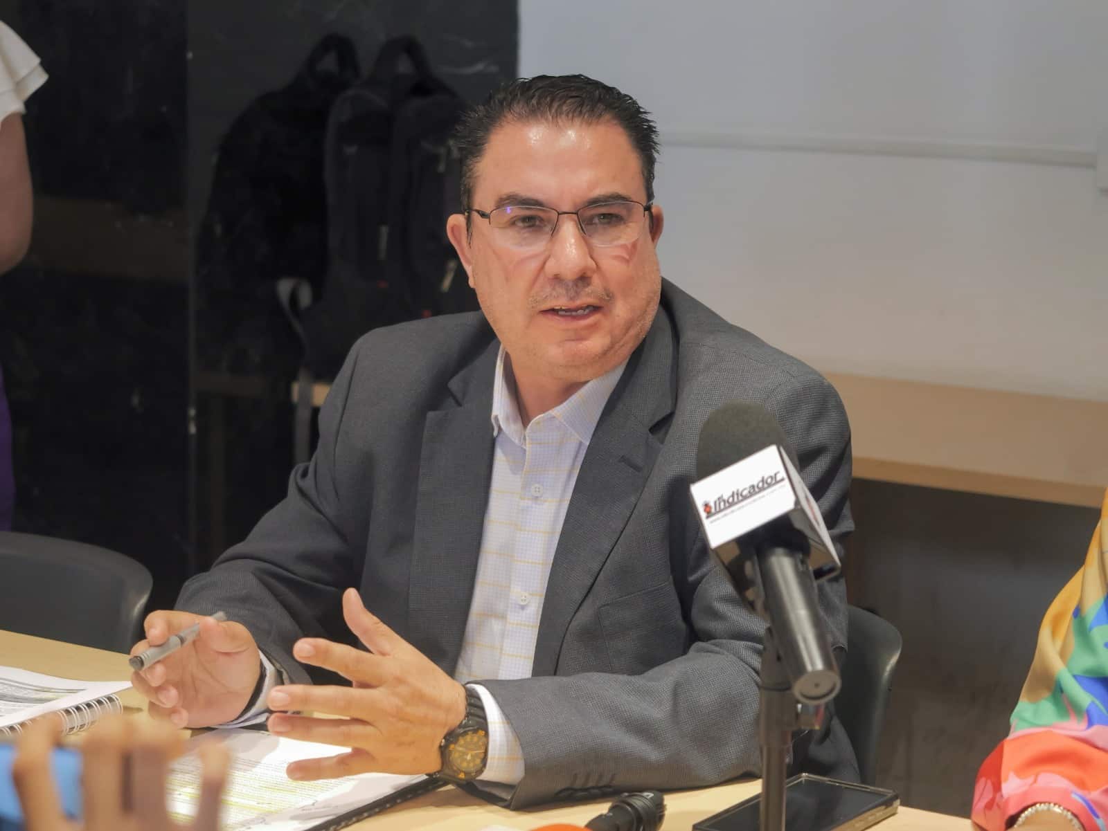 Gobierno del Estado instala macrocentros de vacunación ante el regreso a clases