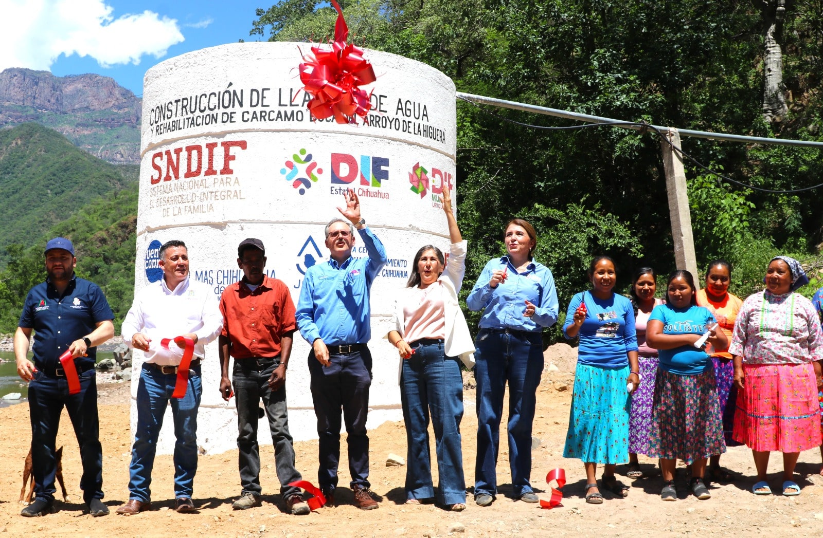 Mejora Gobierno del Estado viviendas y abasto de agua para 22 familias indígenas en Urique