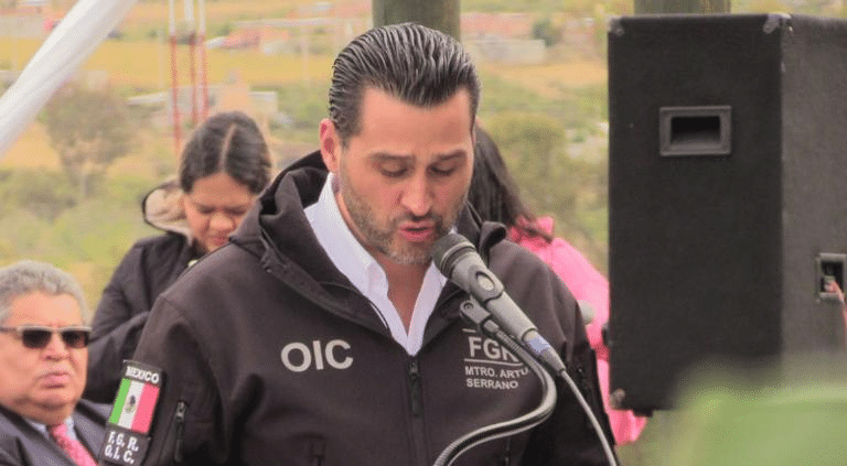 Investiga FGR a ¡su propio contralor!