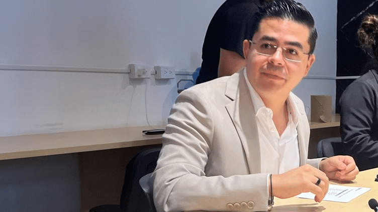 Tarjetas para personas con discapacidad; recibirán $1,100 mensuales