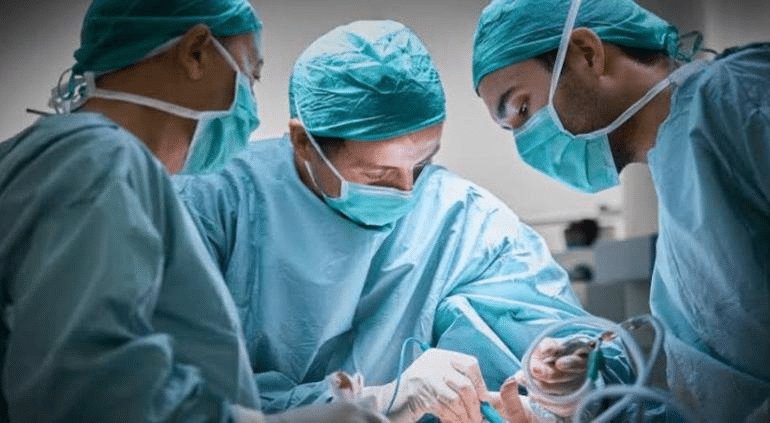 Detectaron más de 400 cirujanos “piratas” en Tamaulipas