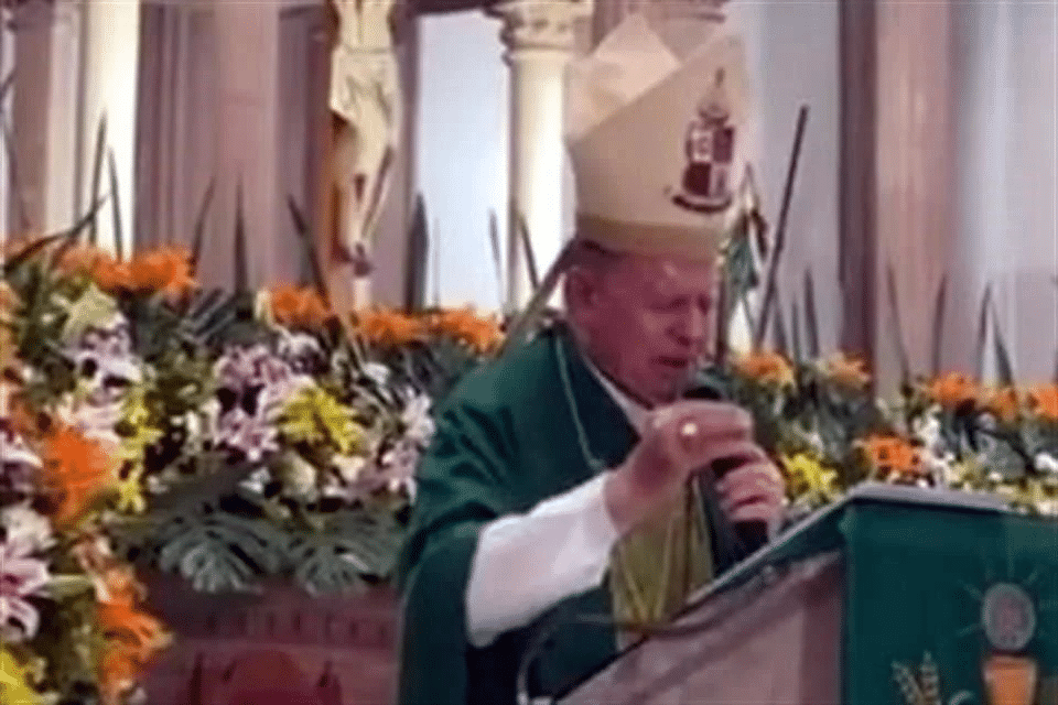 Pide Obispo unidad ante violencia en Michoacán