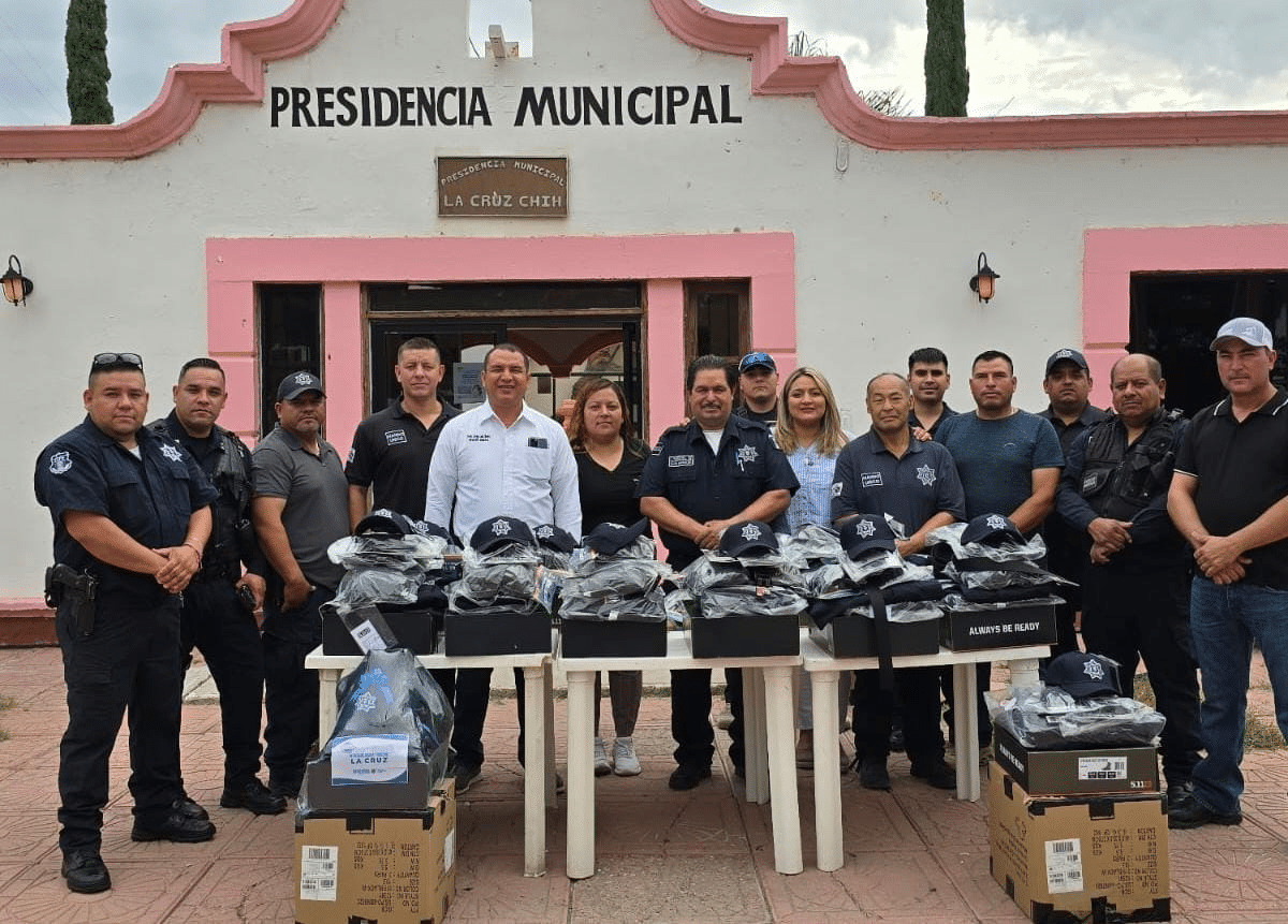 La Cruz fortalece su seguridad pública con apoyos y equipamiento; agradece alcalde a Gobernadora Maru Campos