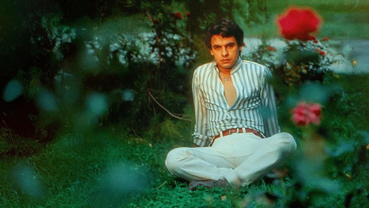 Lanzarán documental con material inédito de Juan Gabriel